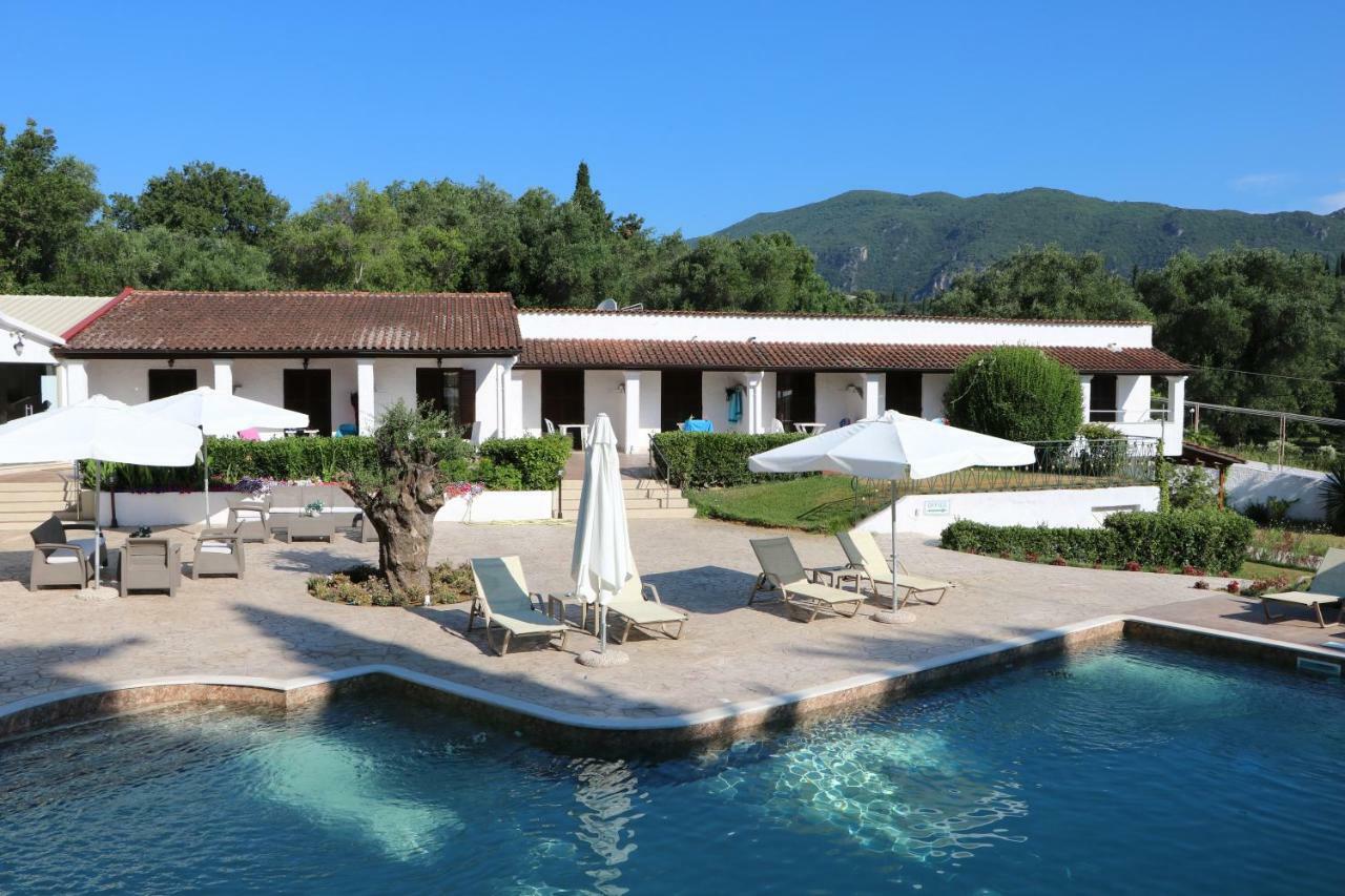 Summer Wine Friendly Resort Ipsos Bagian luar foto