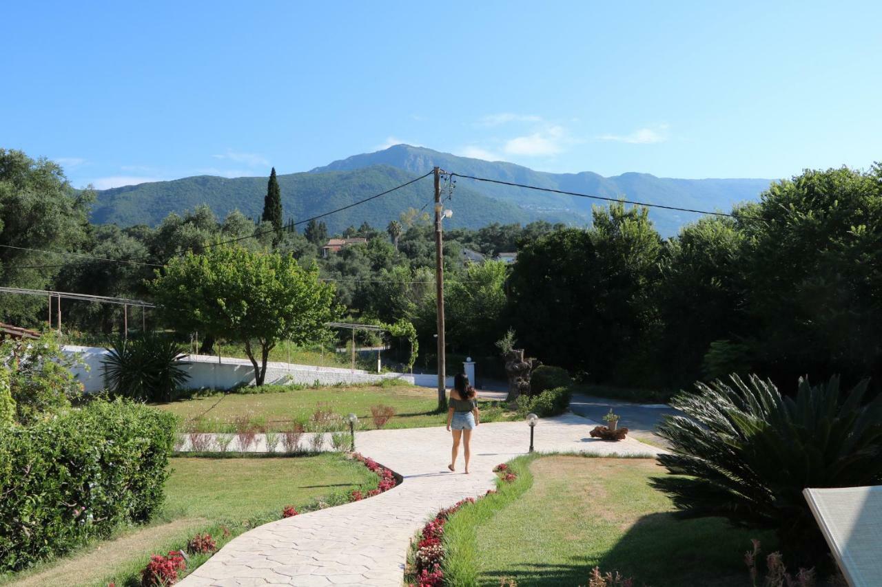Summer Wine Friendly Resort Ipsos Bagian luar foto