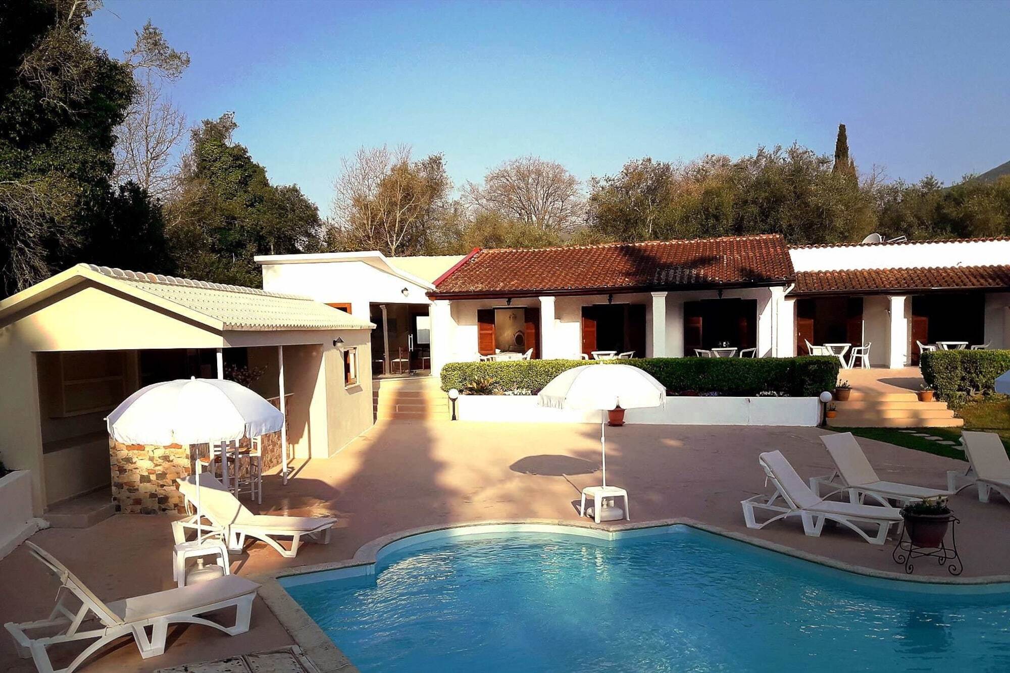 Summer Wine Friendly Resort Ipsos Bagian luar foto