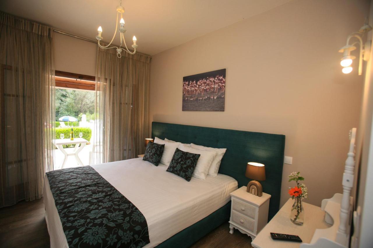 Summer Wine Friendly Resort Ipsos Bagian luar foto